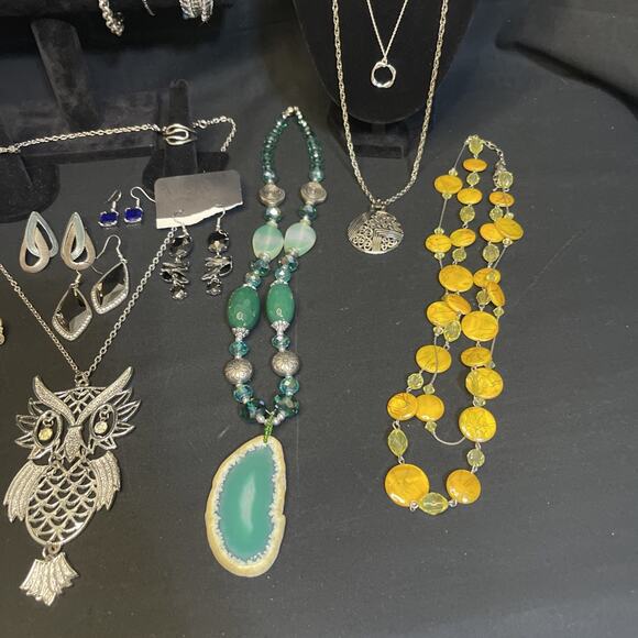 Vintage To Now Lot Silver tone Jewelry Necklace Bracelet Earrings Ring Owl - Picture 2 of 11